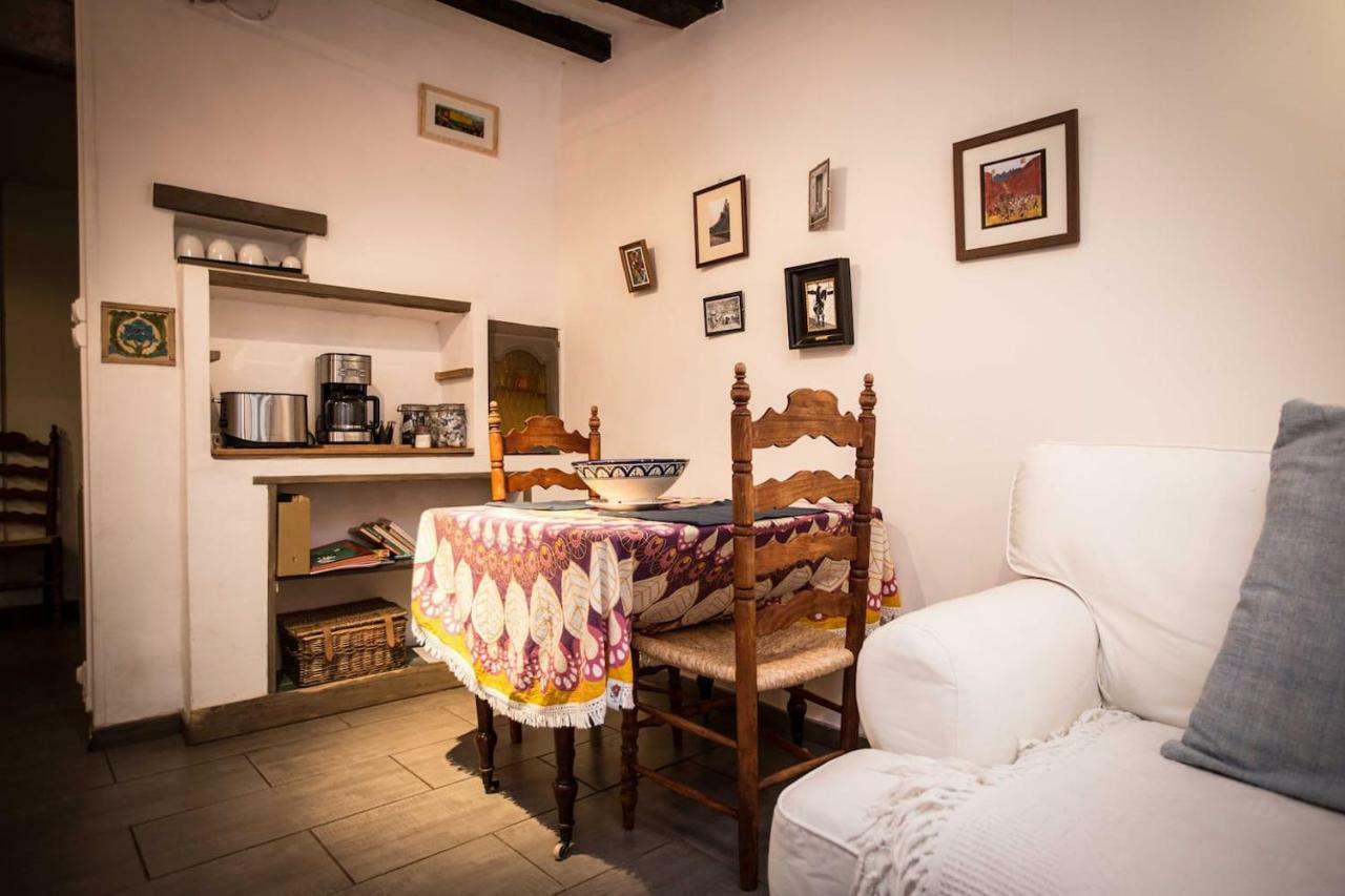 La Petite Côte De La Cité Сasa de vacaciones Carcasona
